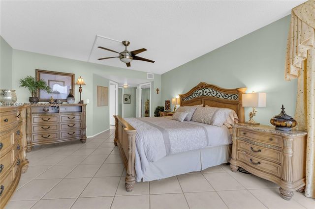 4100 Galt Ocean Dr 202, Fort Lauderdale, FL 33308