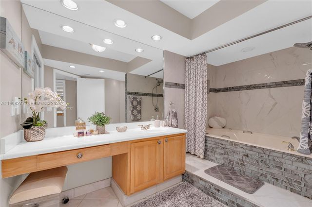 4100 Galt Ocean Dr 202, Fort Lauderdale, FL 33308