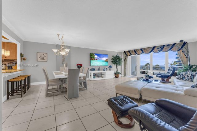 4100 Galt Ocean Dr 202, Fort Lauderdale, FL 33308