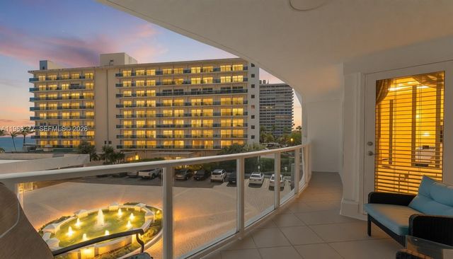4100 Galt Ocean Dr 202, Fort Lauderdale, FL 33308
