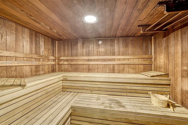 4100 Galt Ocean Dr 202, Fort Lauderdale, FL 33308