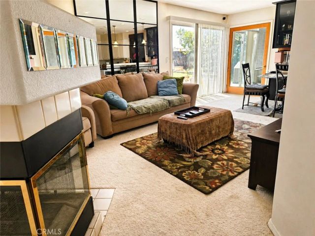 6044 Catalina, Palmdale, CA 93552
