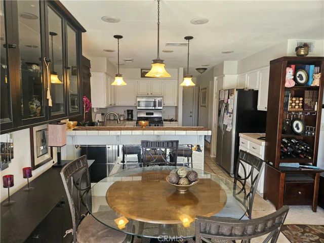 6044 Catalina, Palmdale, CA 93552