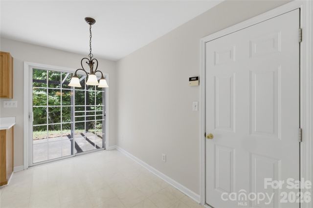 7011 Long Run Lane, Charlotte, NC 28216