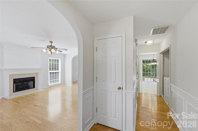 7011 Long Run Lane, Charlotte, NC 28216