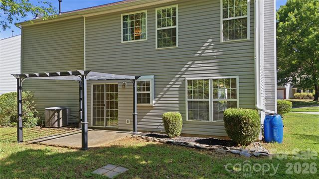 7011 Long Run Lane, Charlotte, NC 28216