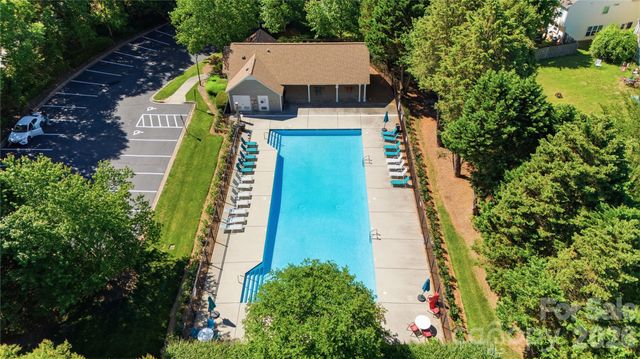 7011 Long Run Lane, Charlotte, NC 28216