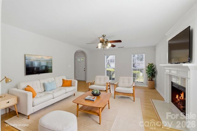 7011 Long Run Lane, Charlotte, NC 28216