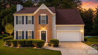 7011 Long Run Lane, Charlotte, NC 28216