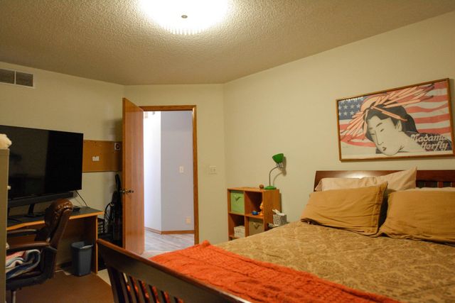 10006 W Haskell, Wichita, KS 67209