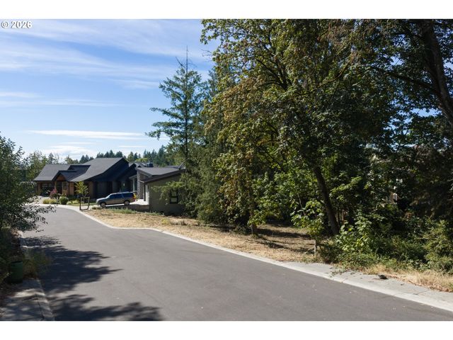 10143 Nw WELLHOUSE Ln 4, Portland, OR 97229