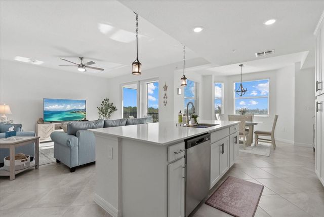 17570 OPAL SAND DRIVE 302, Venice, FL 34293