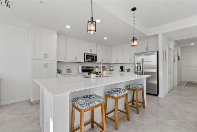 17570 OPAL SAND DRIVE 302, Venice, FL 34293