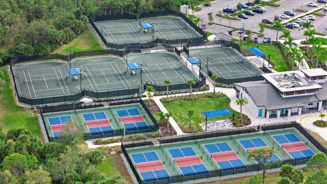 17570 OPAL SAND DRIVE 302, Venice, FL 34293