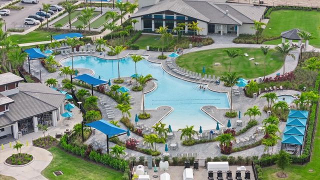 17570 OPAL SAND DRIVE 302, Venice, FL 34293