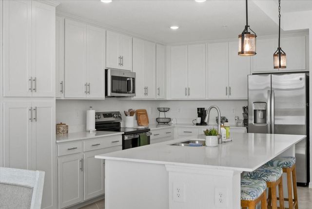 17570 OPAL SAND DRIVE 302, Venice, FL 34293