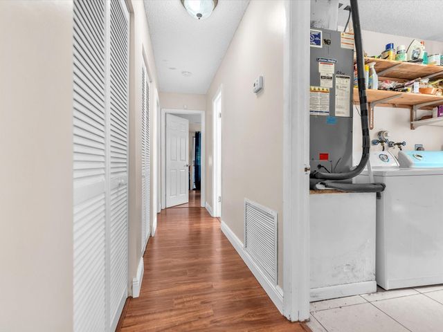 6171 SW 6th, Margate, FL 33068