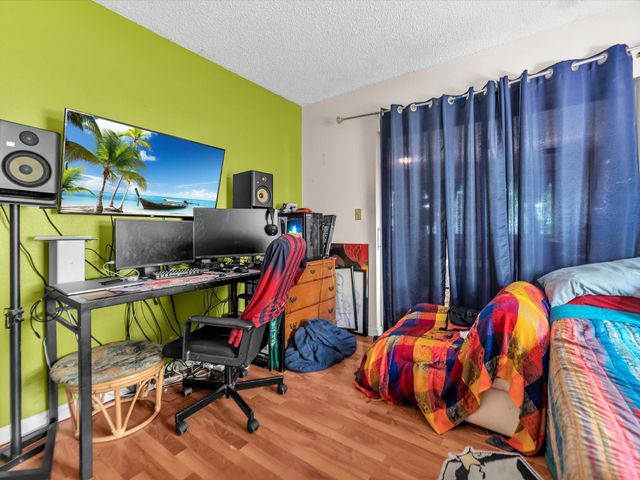 6171 SW 6th, Margate, FL 33068