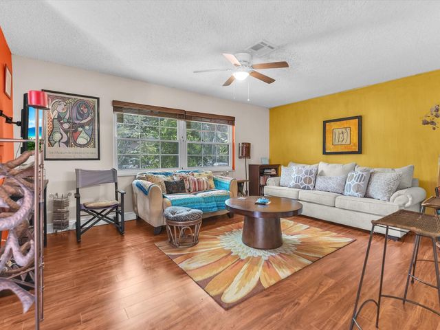 6171 SW 6th, Margate, FL 33068