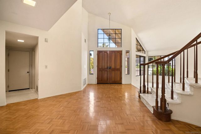 3970 Santa Nella Pl, San Diego, CA 92130