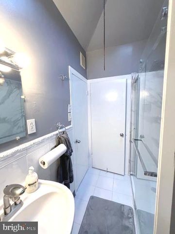 1653 W MENTOR ST, Philadelphia, PA 19141