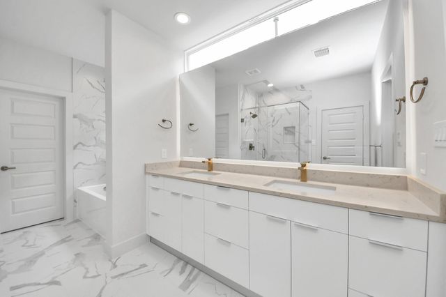 3003A Ventas Drive, Houston, TX 77047