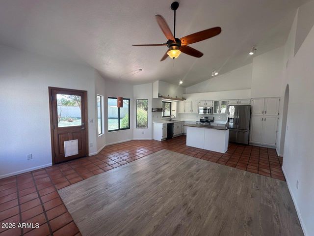 15 W BUENA VISTA Drive, Tempe, AZ 85284