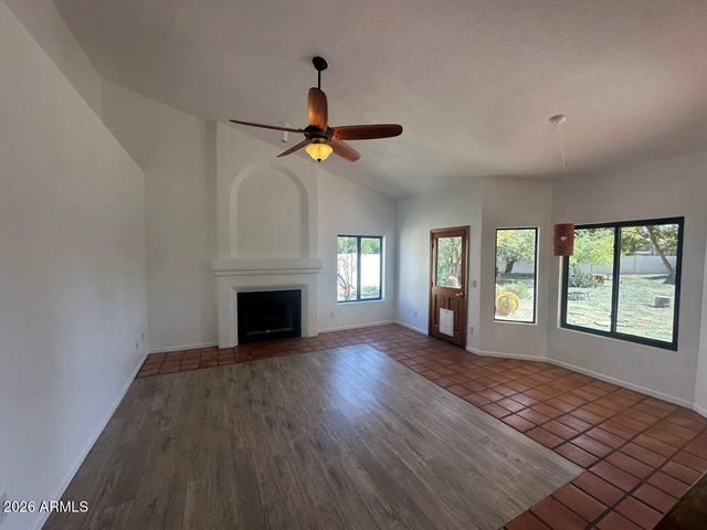 15 W BUENA VISTA Drive, Tempe, AZ 85284