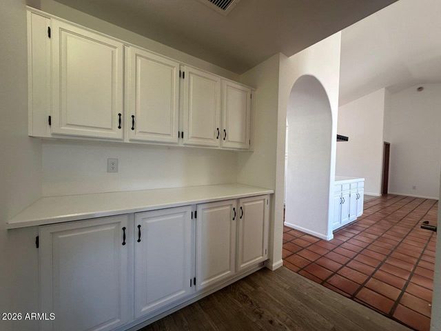 15 W BUENA VISTA Drive, Tempe, AZ 85284