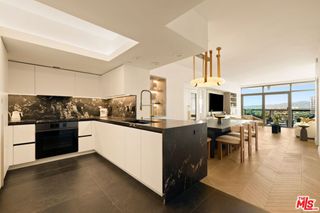 13700 Marina Pointe Drive 1011, Marina Del Rey, CA 90292