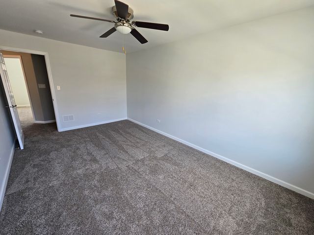 4 Joseph Court, Midlothian, IL 60445