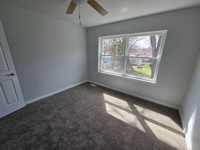 4 Joseph Court, Midlothian, IL 60445