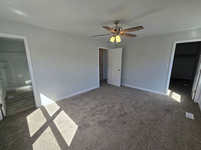 4 Joseph Court, Midlothian, IL 60445