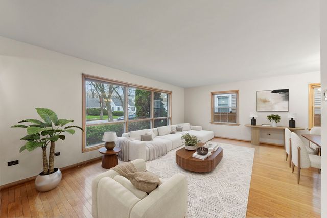 17908 Lorenz Avenue, Lansing, IL 60438