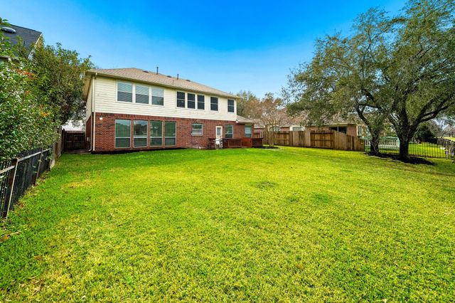 12310 Shadow Island Drive, Houston, TX 77082