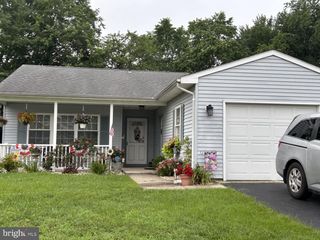 193 HUNTINGTON DR, Southampton, NJ 08088