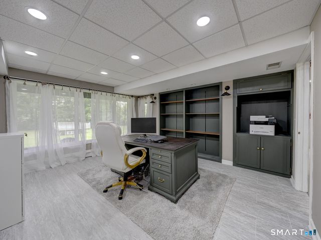 137 Hollyberry Lane, Plainville, CT 06062