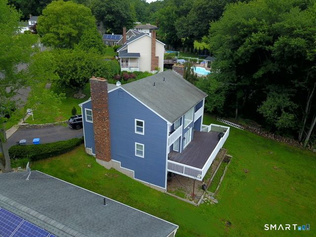 137 Hollyberry Lane, Plainville, CT 06062