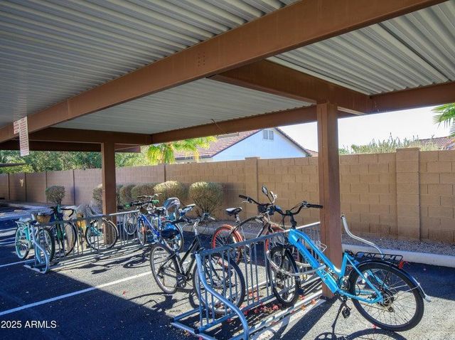 9151 W Greenway Road Unit 252, Peoria, AZ 85381