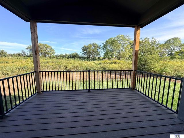 12511 S 87 Avenue, Papillion, NE 68046