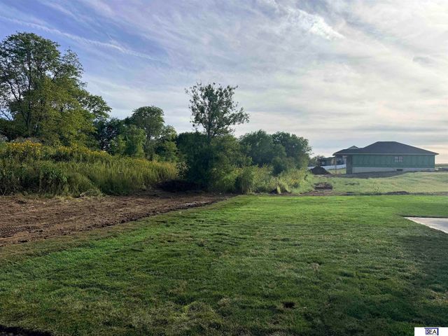 12511 S 87 Avenue, Papillion, NE 68046
