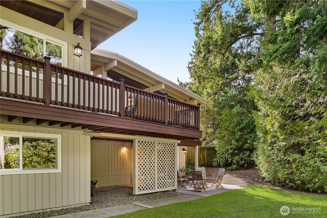 8416 SE 36th Street, Mercer Island, WA 98040
