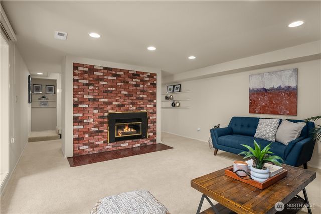 8416 SE 36th Street, Mercer Island, WA 98040