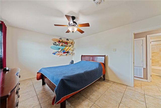 1210 Sea Secret St, Port Aransas, TX 78373