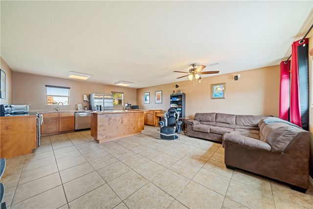1210 Sea Secret St, Port Aransas, TX 78373