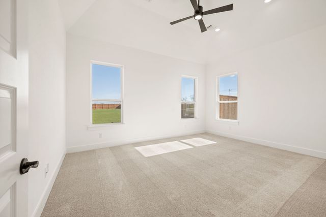 116 Evanston Court, New Fairview, TX 76078