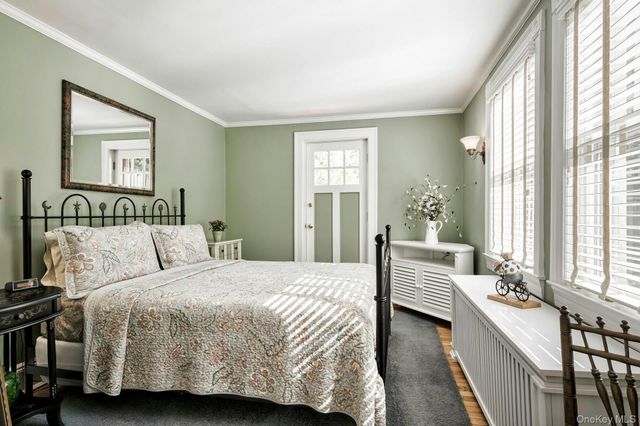 126 Cove Road, Oyster Bay Cove, NY 11771