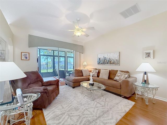 3723 MULBERRY GROVE LOOP, Leesburg, FL 34748