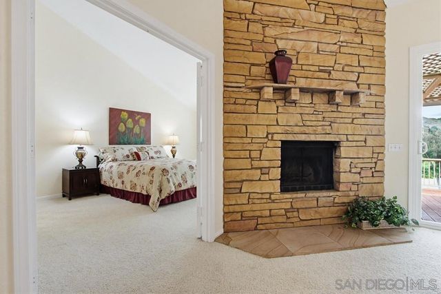 29549 Circle R Greens Dr., Escondido, CA 92026