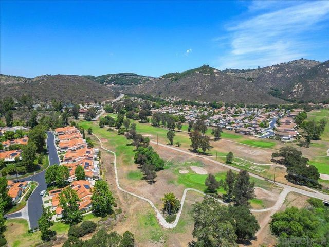 29549 Circle R Greens Dr., Escondido, CA 92026